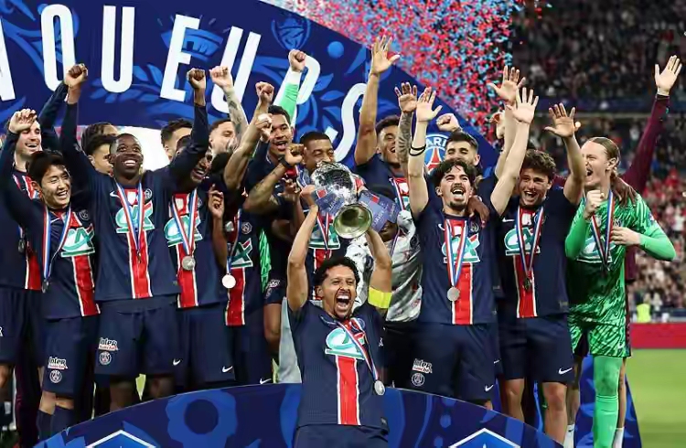 法国豪取欧洲杯，完美三连胜！的简单介绍