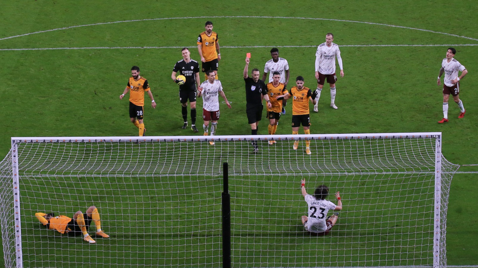 包含狼队逆转击败对手强悍攻势无人能挡的词条