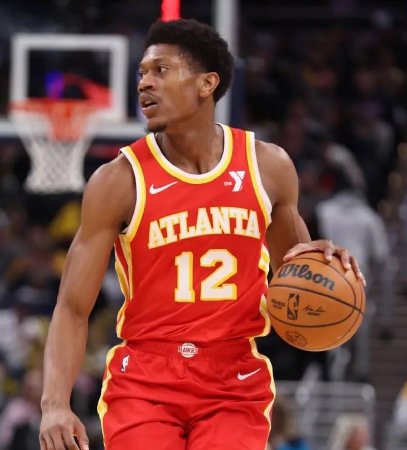 星空体育竞技-老鹰惊险战胜热火，取得五连胜