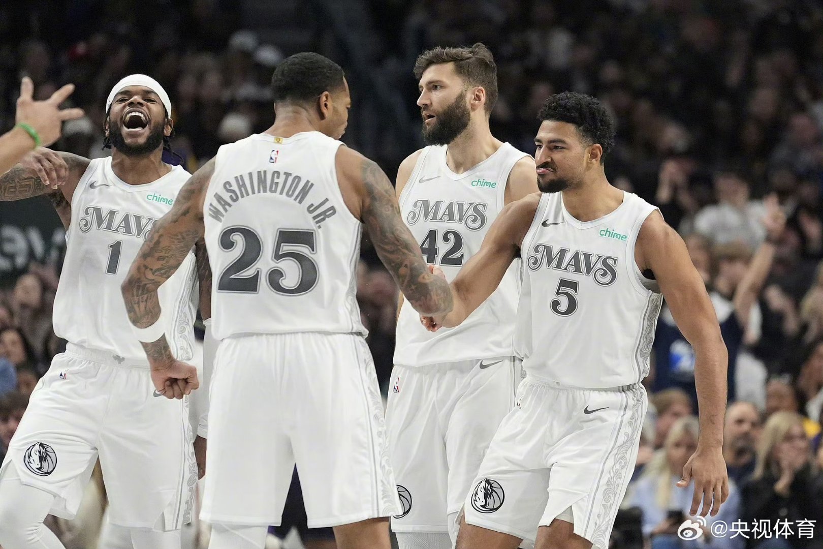 星空体育注册-独行侠取得连胜，战胜活塞