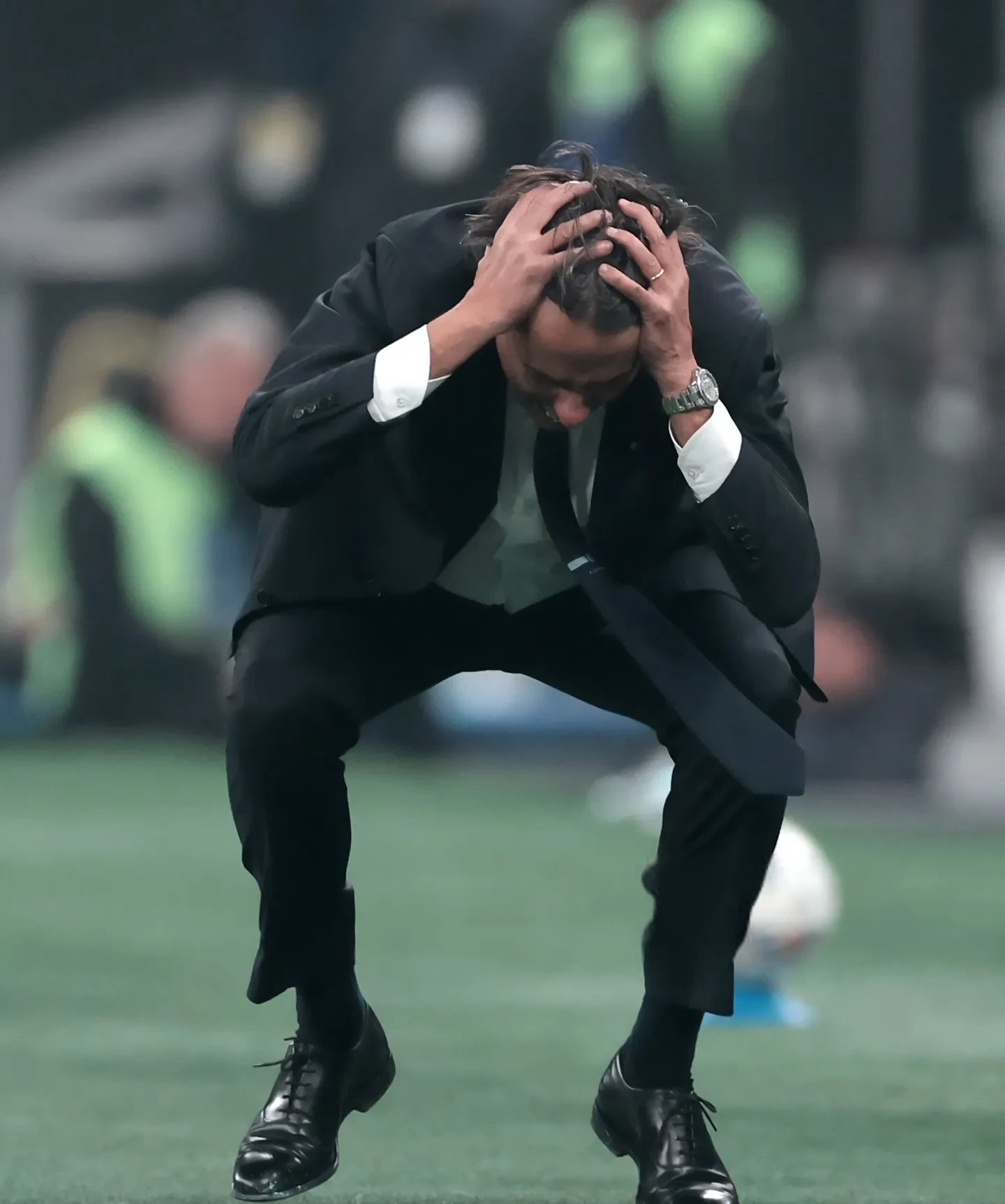 西汉姆联主场失利，保级形势严峻的简单介绍